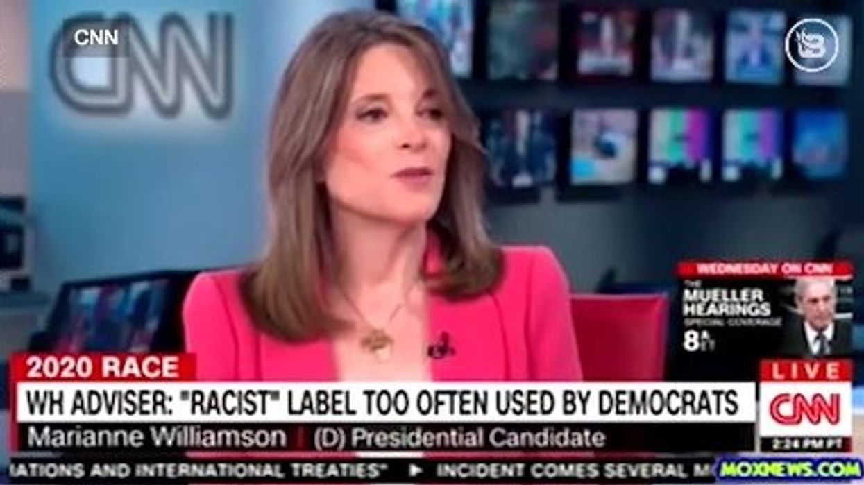 How is Marianne Williamson a motivational speaker?