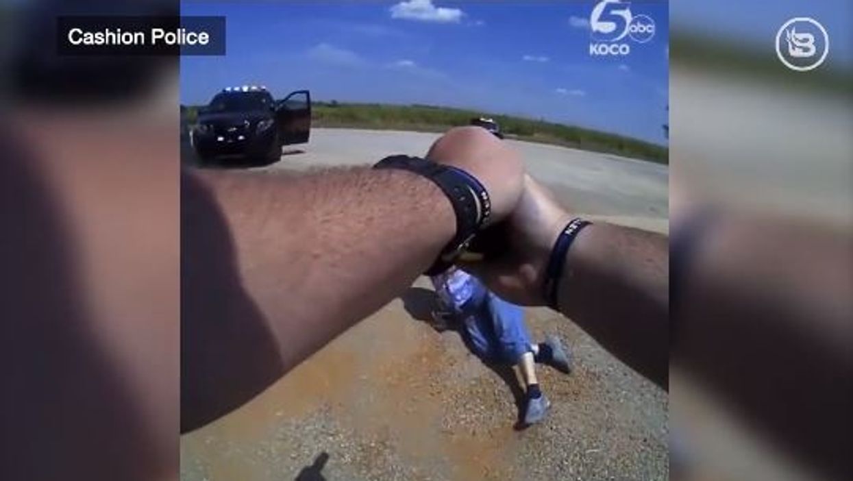A traffic stop turned into a police chase when a 65-year-old woman refused to sign for an $80 ticket