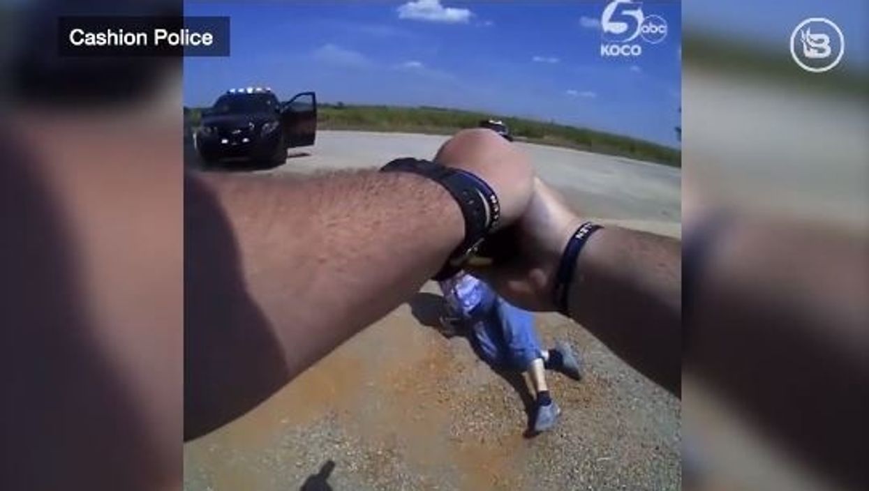 A traffic stop turned into a police chase when a 65-year-old woman  refused to sign for an $80 ticket