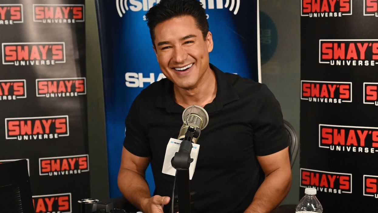 Celebrities defend Mario Lopez's comments about transgender toddlers: 'Never bend a knee to the rage mob'