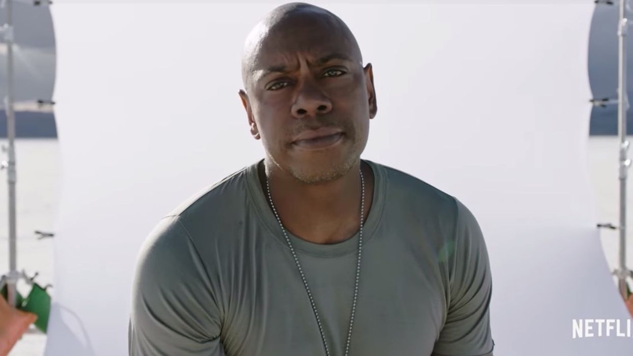 New ad for Dave Chappelle comedy special strikes back at woke culture: 'If you say anything, you risk everything'