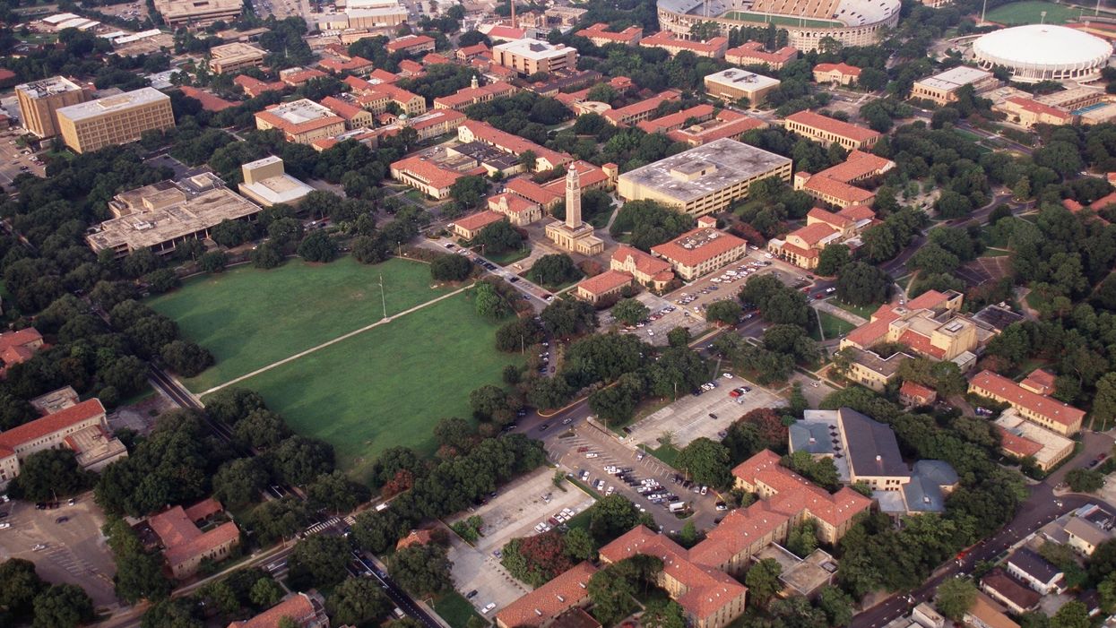 Update: LSU determines there is no threat after warning of reported armed intruder