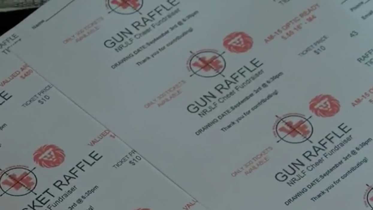 Parents lose it after Ohio elementary school cheerleading squad raffles off a semi-automatic rifle