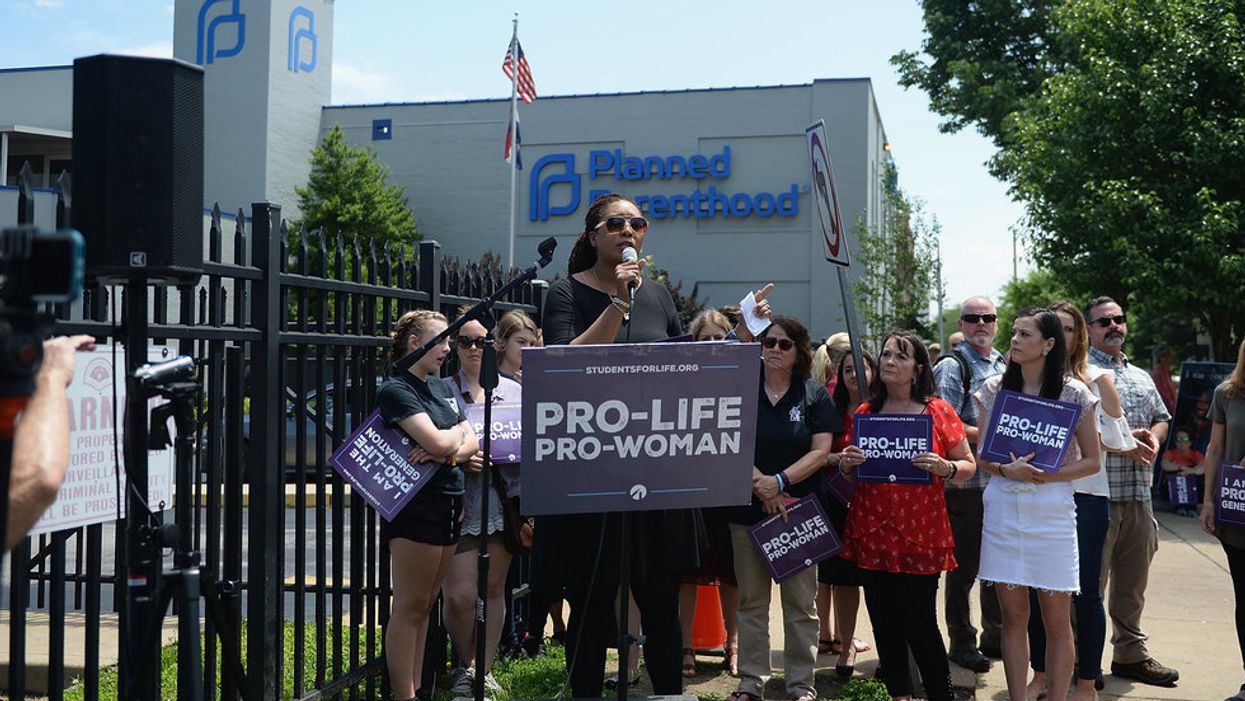 A judge in Missouri just blocked the state's 8-week abortion ban