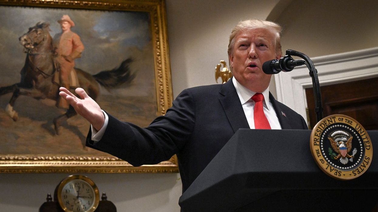 Federal judge reinstates order blocking Trump immigration policy nationwide, despite higher court ruling