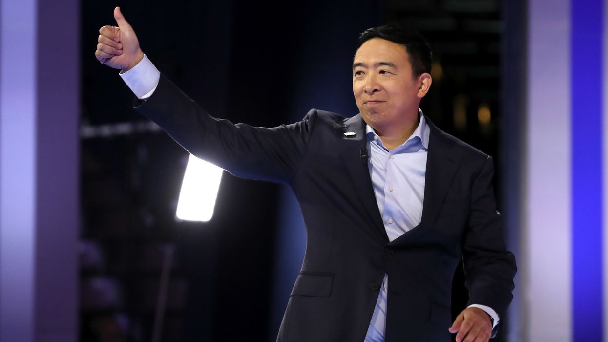 Nearly half a million people who donated to Andrew Yang's campaign to be entered into drawing to win $120,000