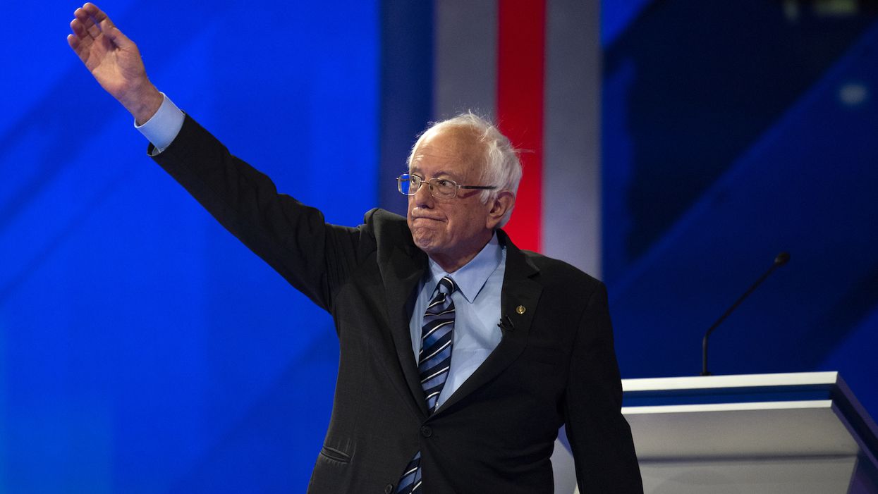 Bernie Sanders says he would stop deporting illegal immigrants if elected president