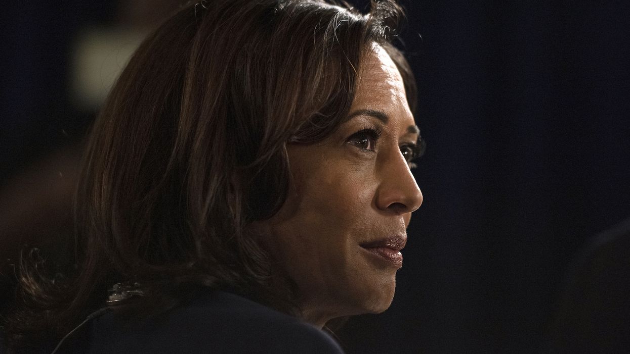 Kamala Harris calls on Jerry Nadler to get the ball rolling on Kavanaugh impeachment