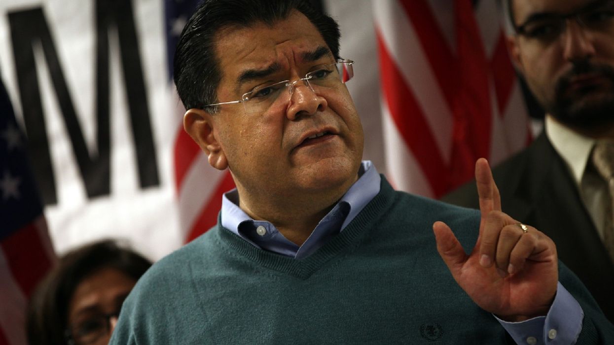 FBI raids offices of Dem Illinois state senator as part of 'ongoing criminal investigation'
