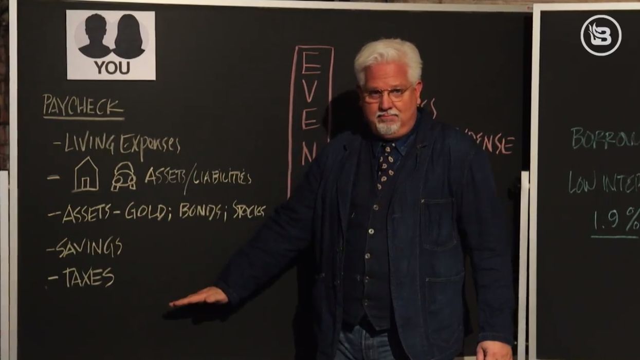 The Fed is pumping $160 billion PER DAY into US banks — this hasn't happened since 2008