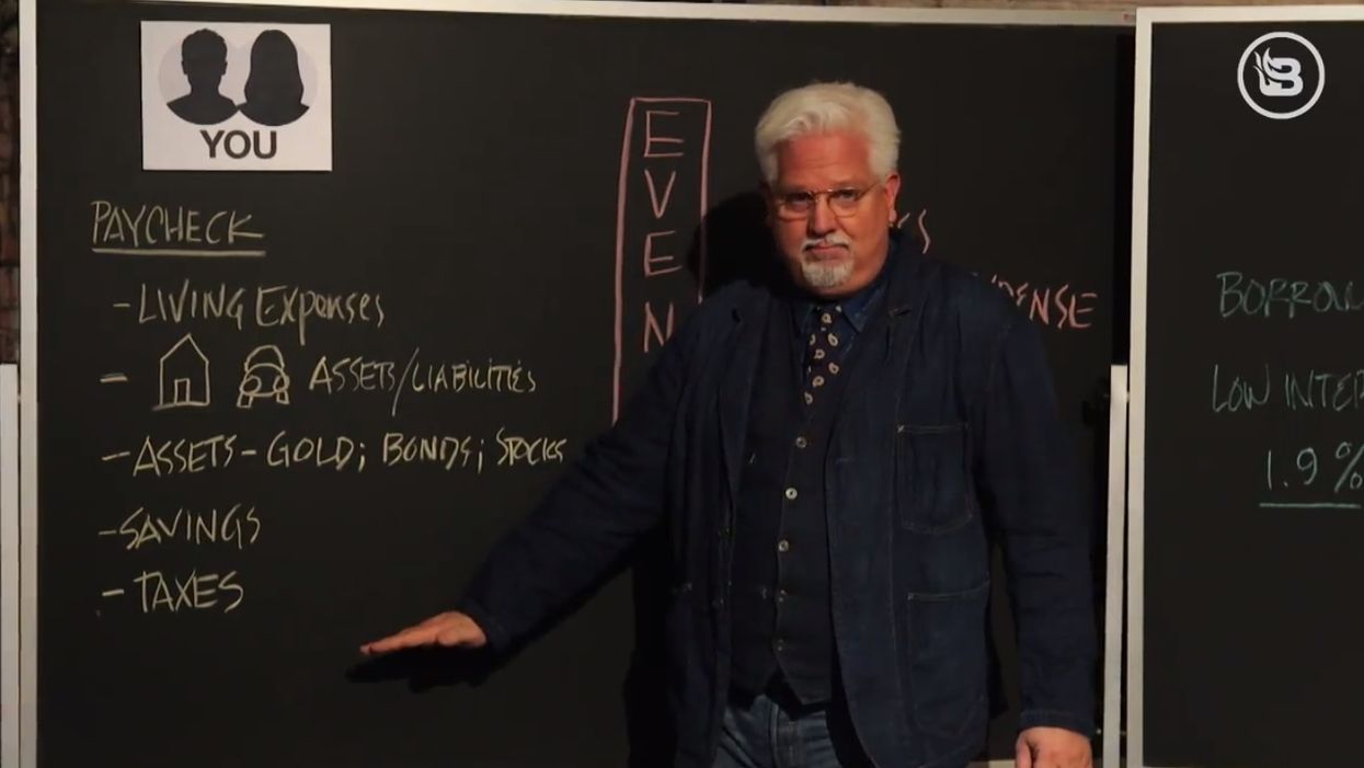 The Fed is pumping $160 billion PER DAY into US banks — this hasn't happened since 2008