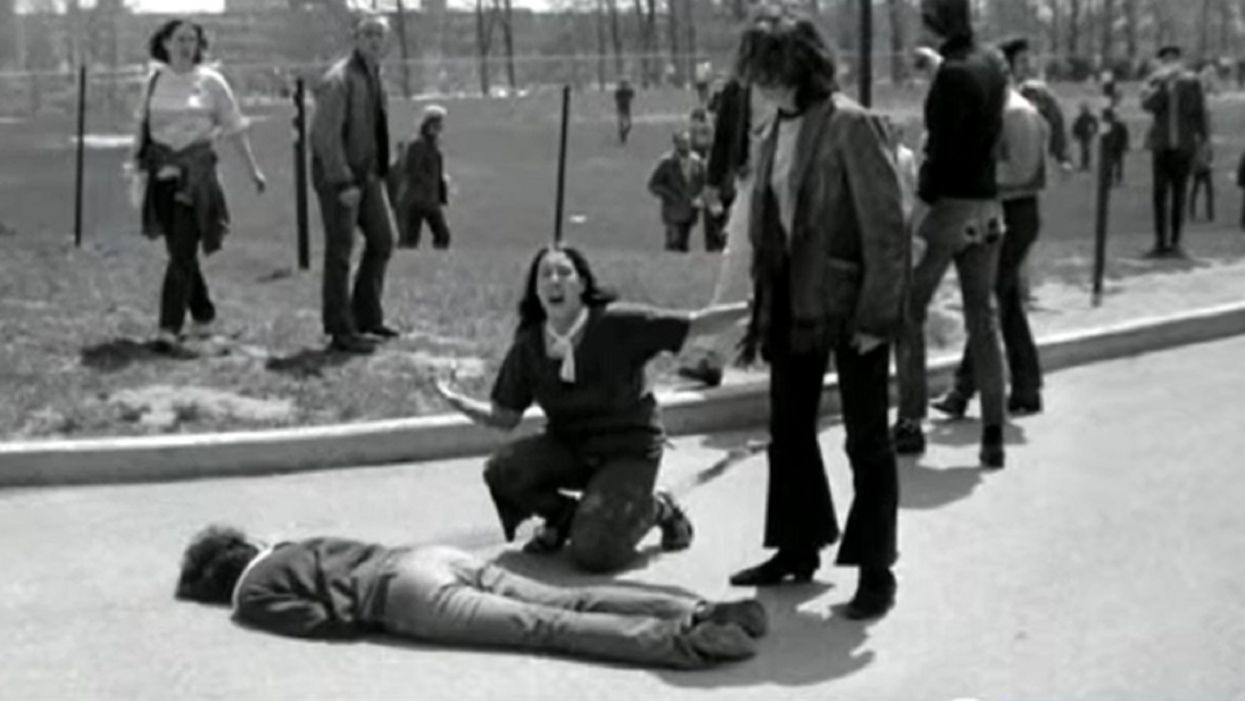 Beto argues for gun buyback while speaking at Kent State, saying students were killed there. He didn't mention the government shot them.