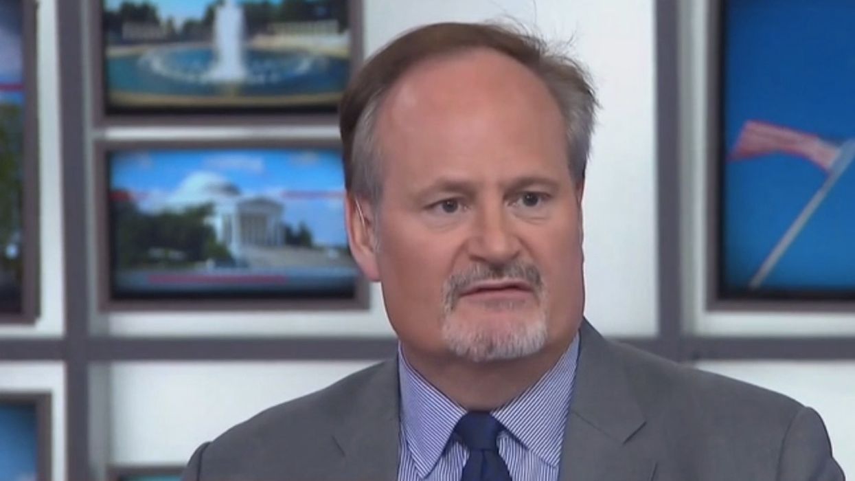Bloomberg opinion executive editor says 'how quickly it's unraveling' for President Trump is 'delicious'