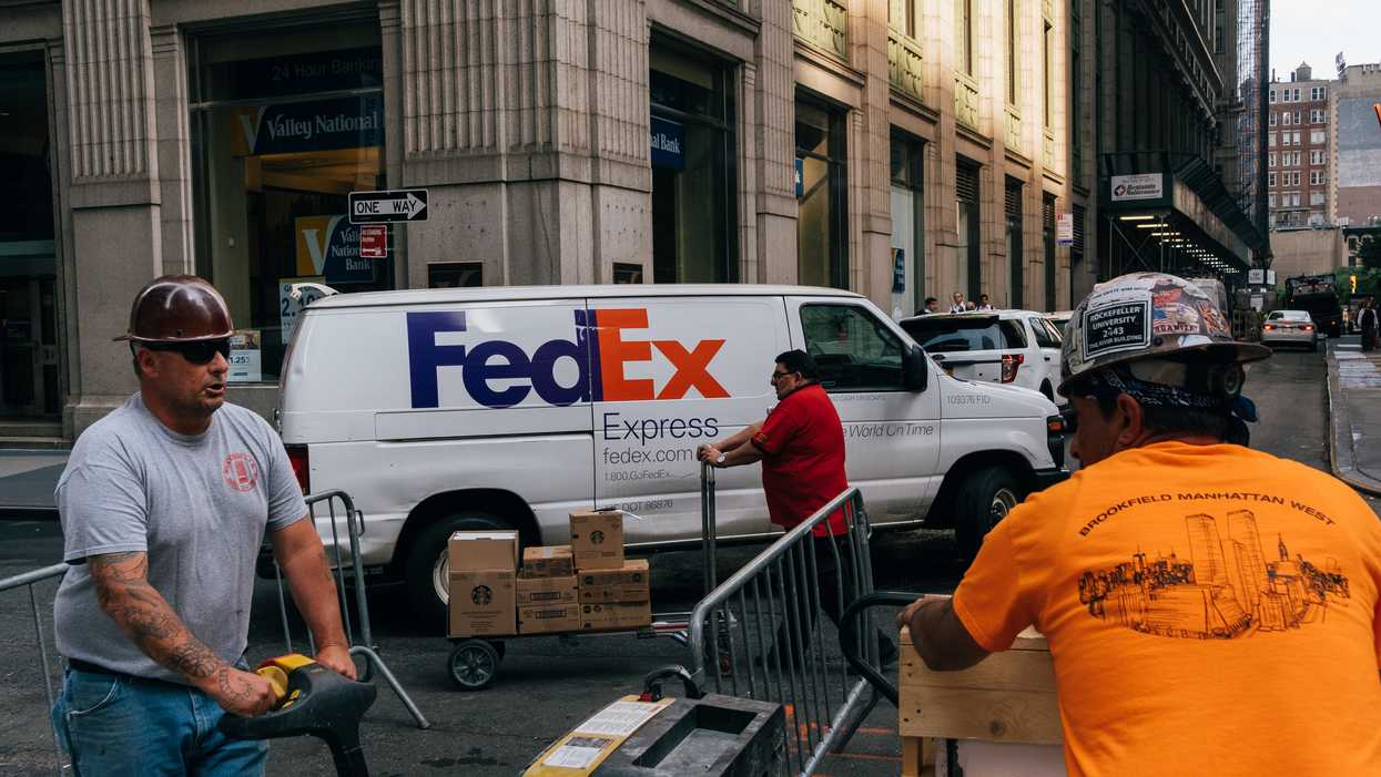 The jobless rate in the US drops again for much of the country