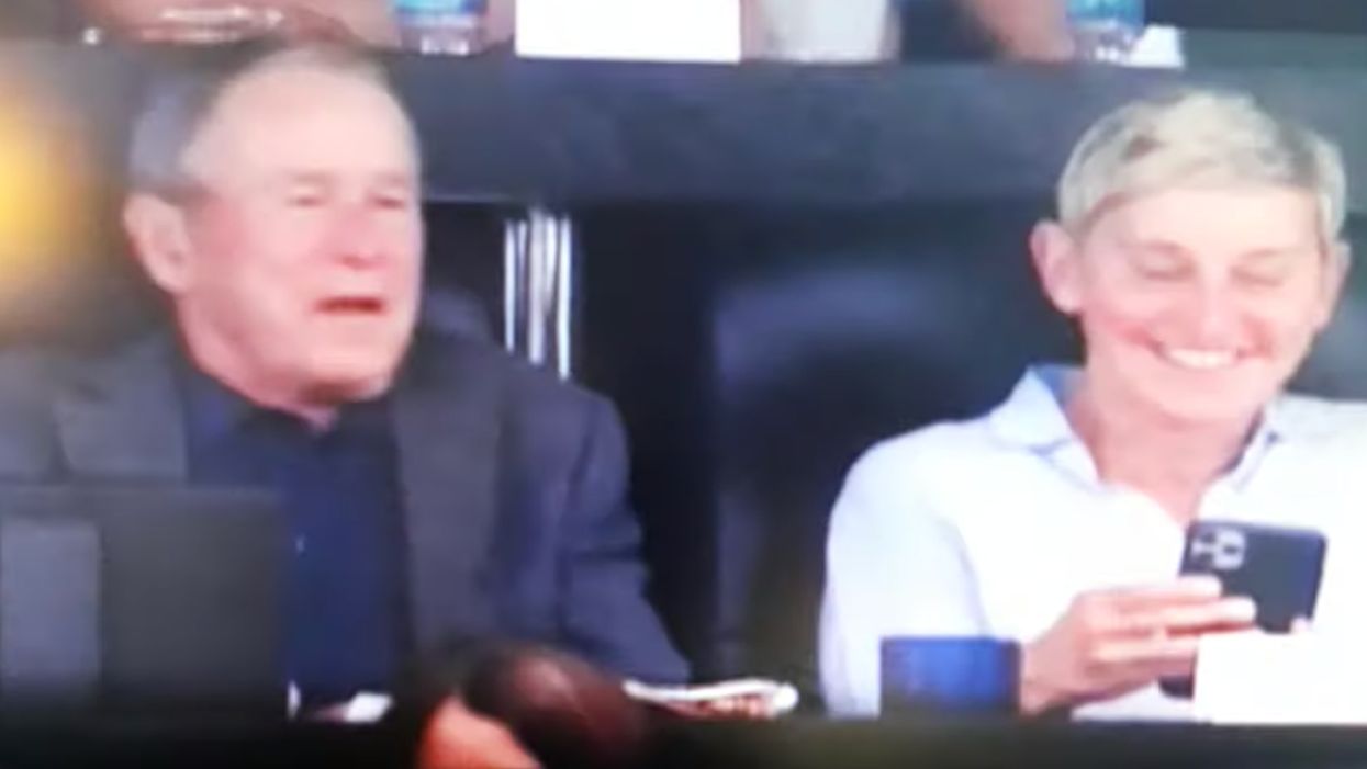 LGBT icon Ellen DeGeneres sits next to former President George W. Bush during Cowboys game — and some people were incredibly angry about it