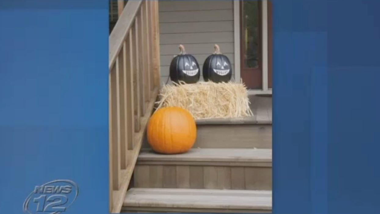 Bed Bath & Beyond store pulls black jack-o'-lanterns from store shelves after accusations that they are racially insensitive