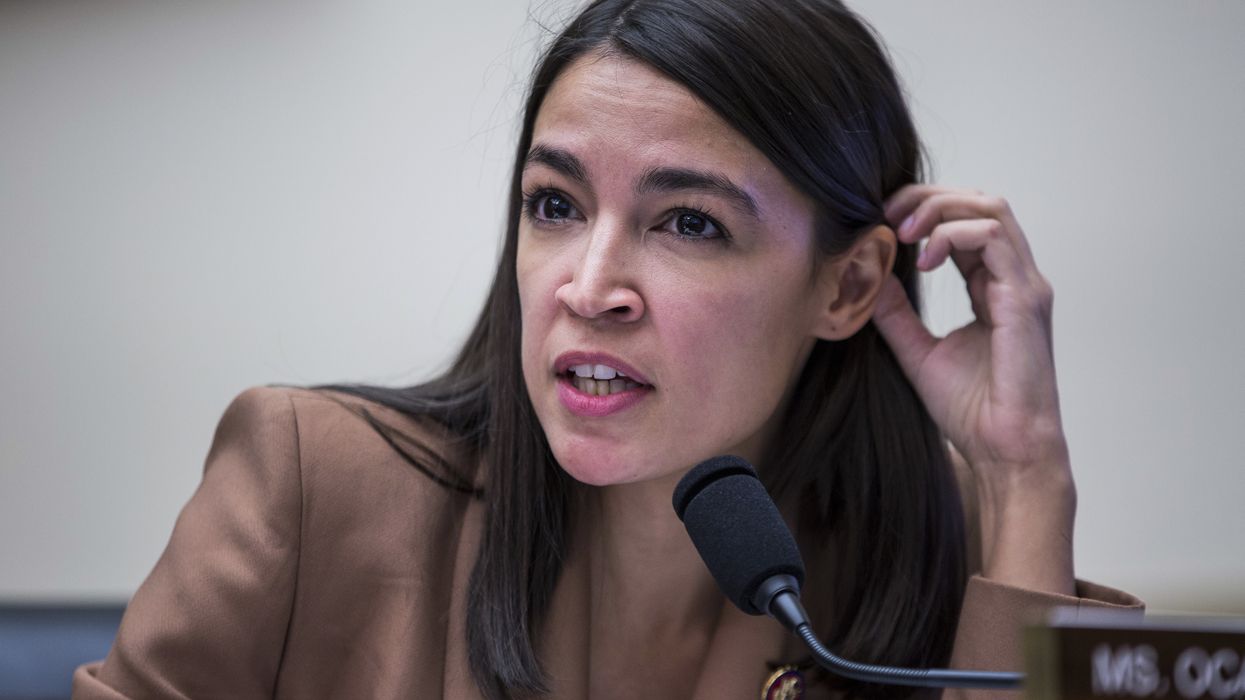 Alexandria Ocasio-Cortez issues public apology for blocking Dov Hikind on Twitter, settling lawsuit once and for all