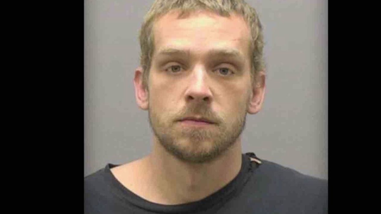 Ax-wielding man tries breaking into home, quickly opts for pressing engagements elsewhere when homeowner points shotgun at him