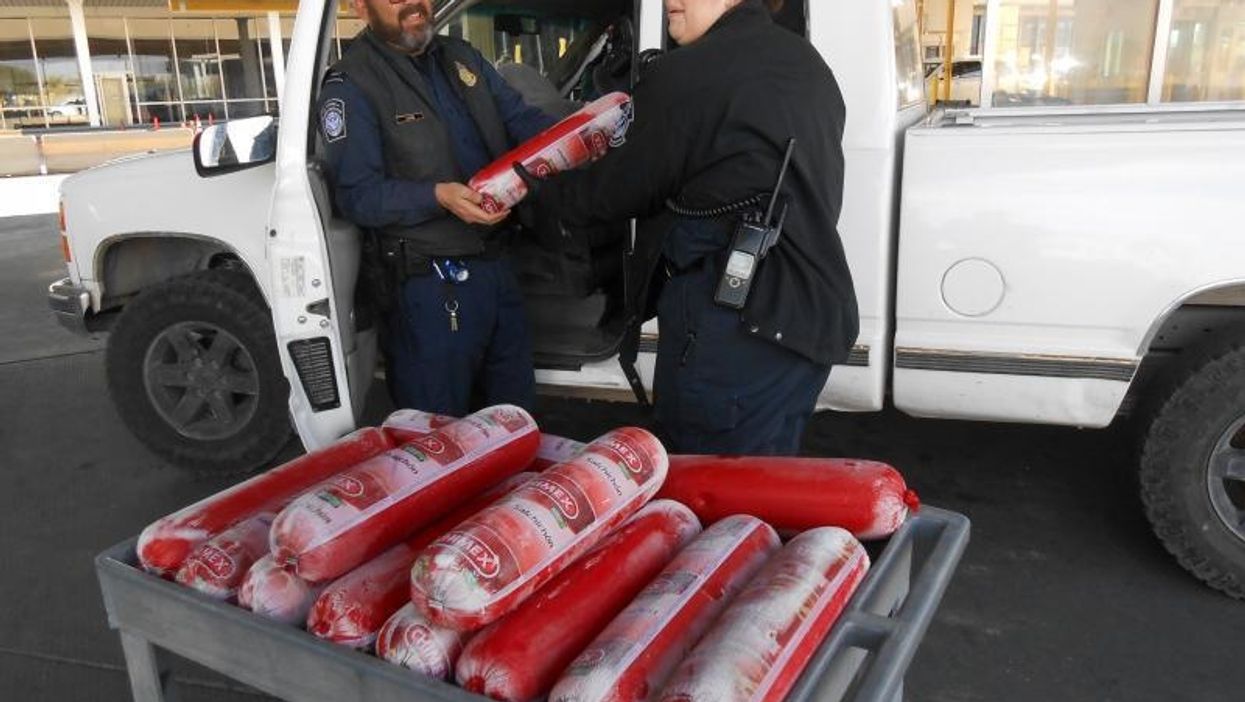 Feds announce 154-pound border bust... of bologna