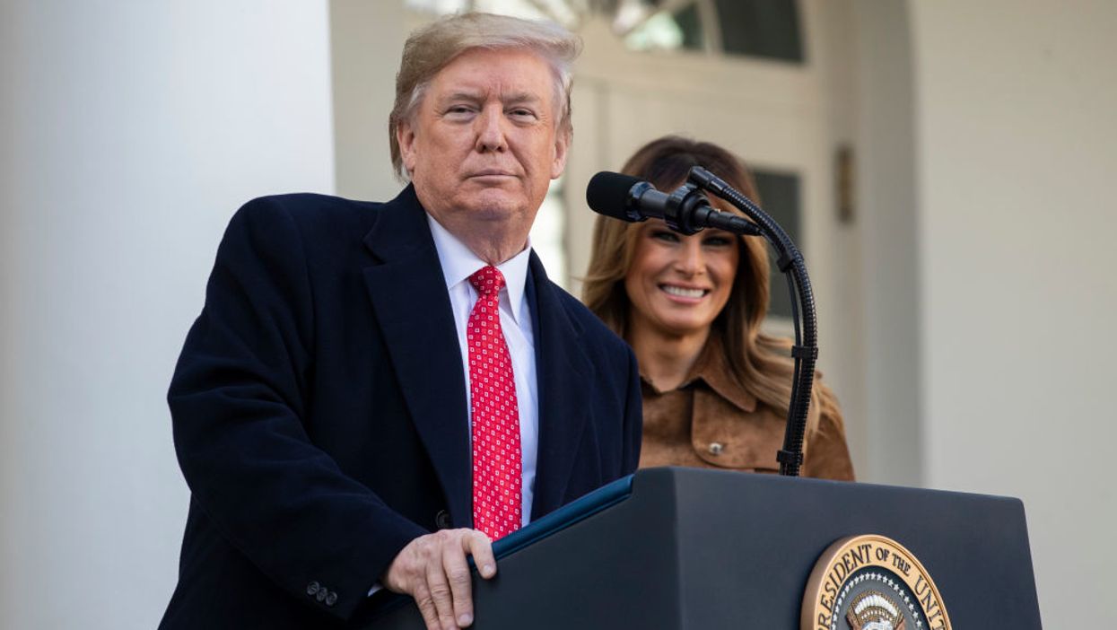New poll finds Dems' attacks are not hurting Trump while Elizabeth Warren collapses