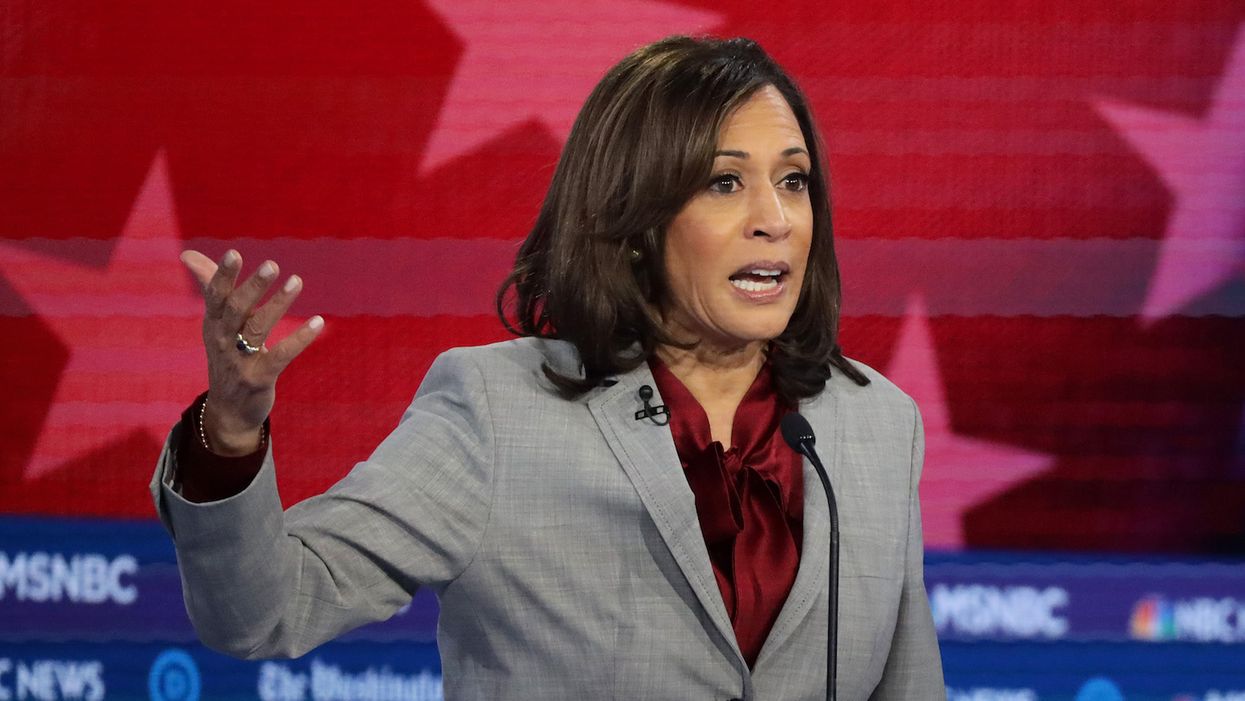 Kamala Harris says convicted drug dealers should be 'first in line' for legal marijuana industry jobs