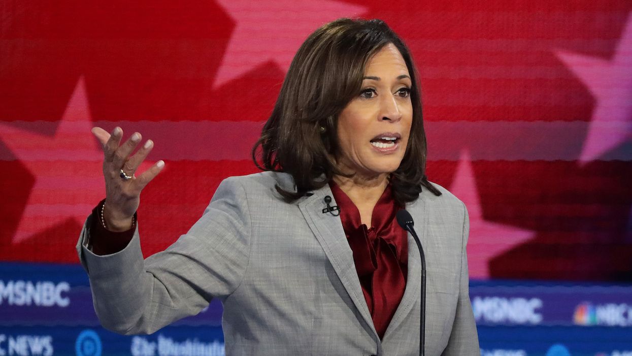 Kamala Harris says convicted drug dealers should be 'first in line' for legal marijuana industry jobs