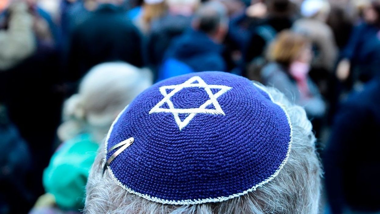 President Trump to combat anti-Semitism with new executive order protecting Jews on college campuses