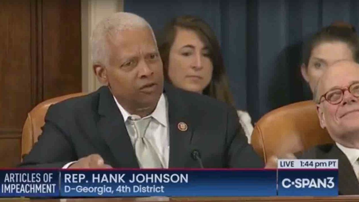 Democrat who feared Guam could 'tip over and capsize' says President Trump's height caused 'imbalance of power' with Ukraine's president