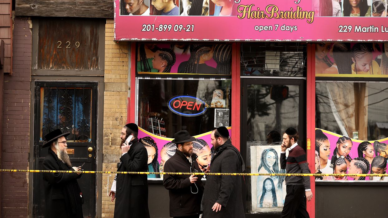Jersey City mayor says terrorists who shot up kosher market intended to attack Jewish school for children