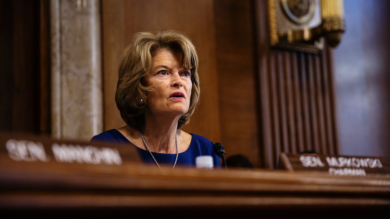 Lisa Murkowski says she was 'disturbed' by Mitch McConnell's Senate trial impeachment plan