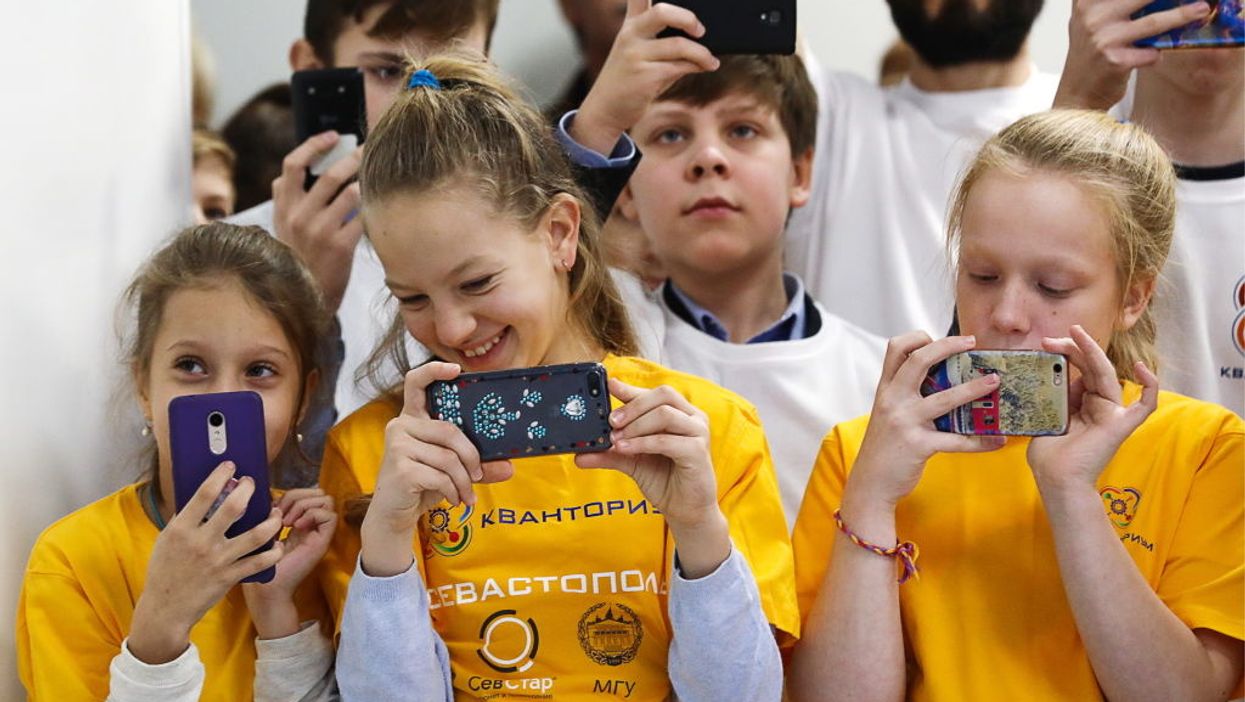 Vermont state senator wants to ban cellphone use for people under 21 — they are 'not developmentally mature enough'