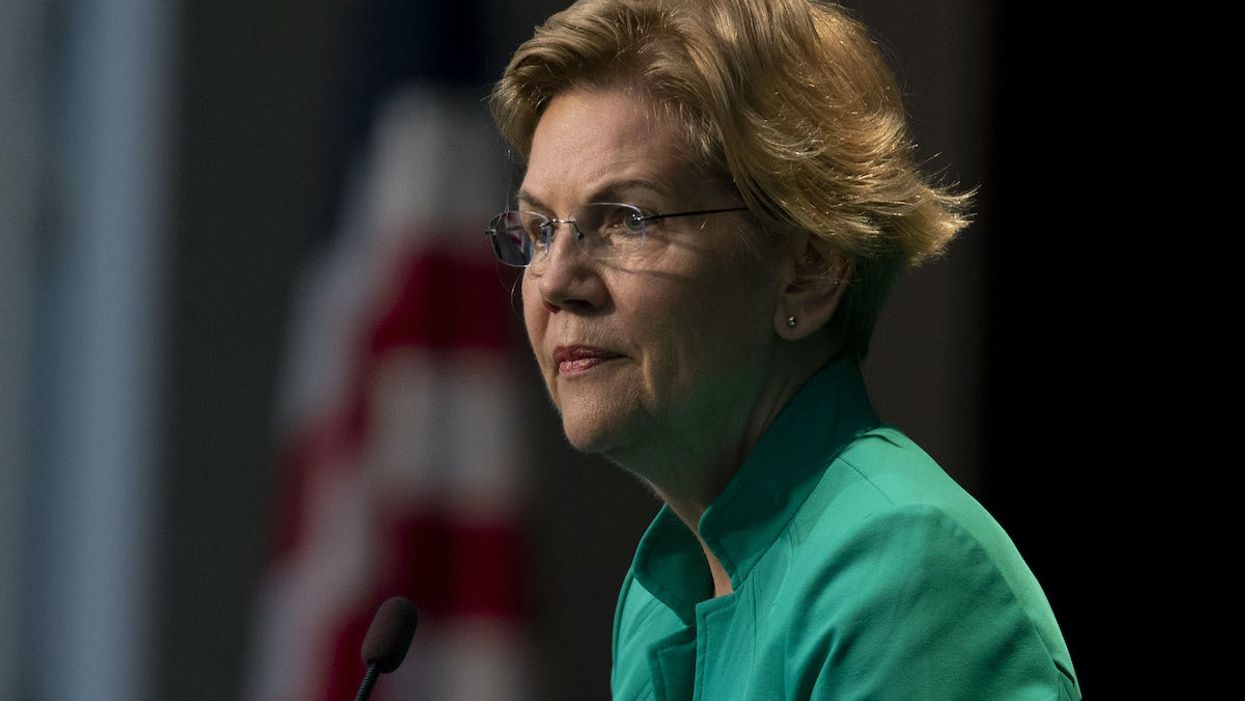 Bernie Sanders once told Elizabeth Warren that he didn't think a woman could win in 2020: report