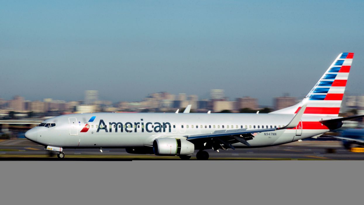Orthodox Jewish family forced off plane for body odor now suing American Airlines for discrimination: 'Inferior to that of Whites, dirty and unwelcome'