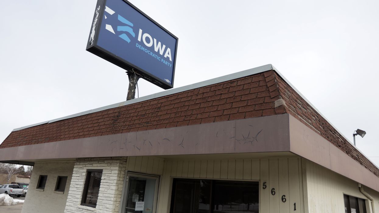 Iowa Democratic Party corrects 'minor' mistake on partial vote tally — Bernie Sanders campaign blames racism