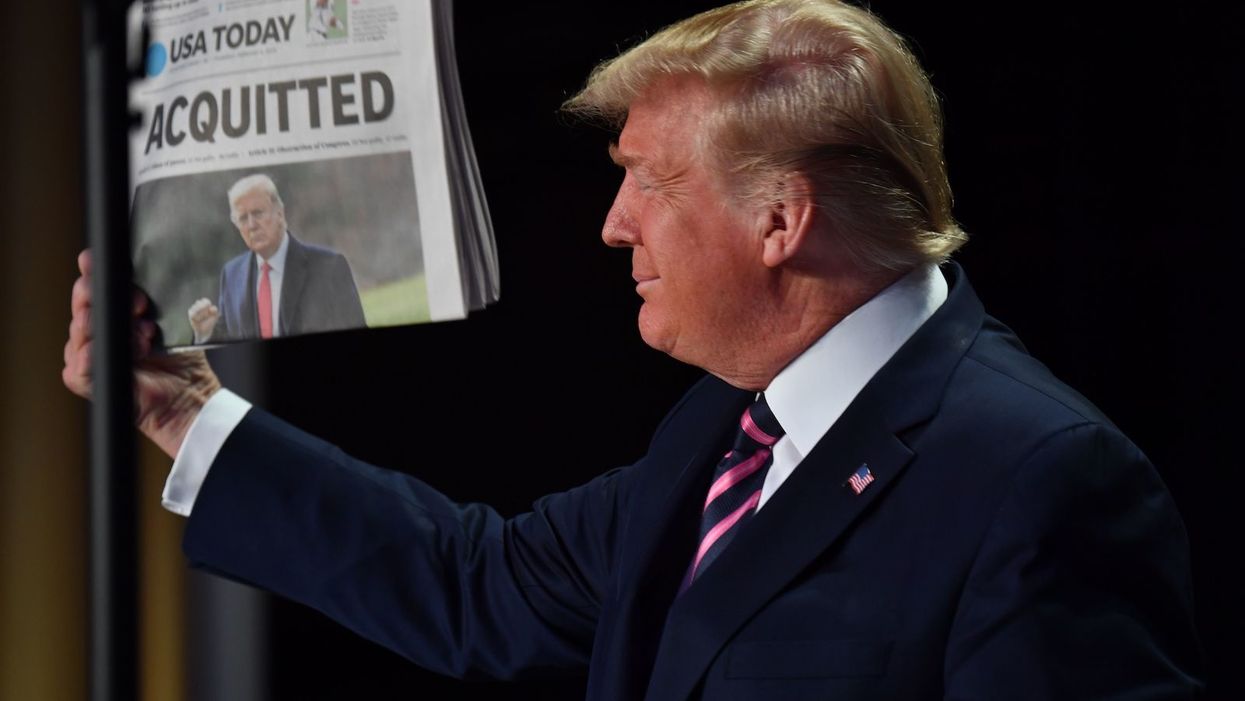 President Trump touts impeachment acquittal headlines, takes swipes at Pelosi and Romney at National Prayer Breakfast