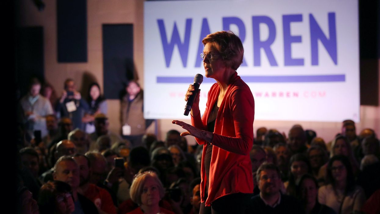 Warren nods as audience member calls AIPAC an ‘unholy alliance’ of ‘islamophobes’ and ‘white nationalists’