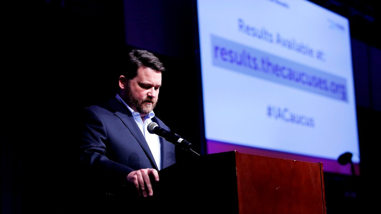 Iowa Democratic Party chairman announces resignation as caucus disaster drags on