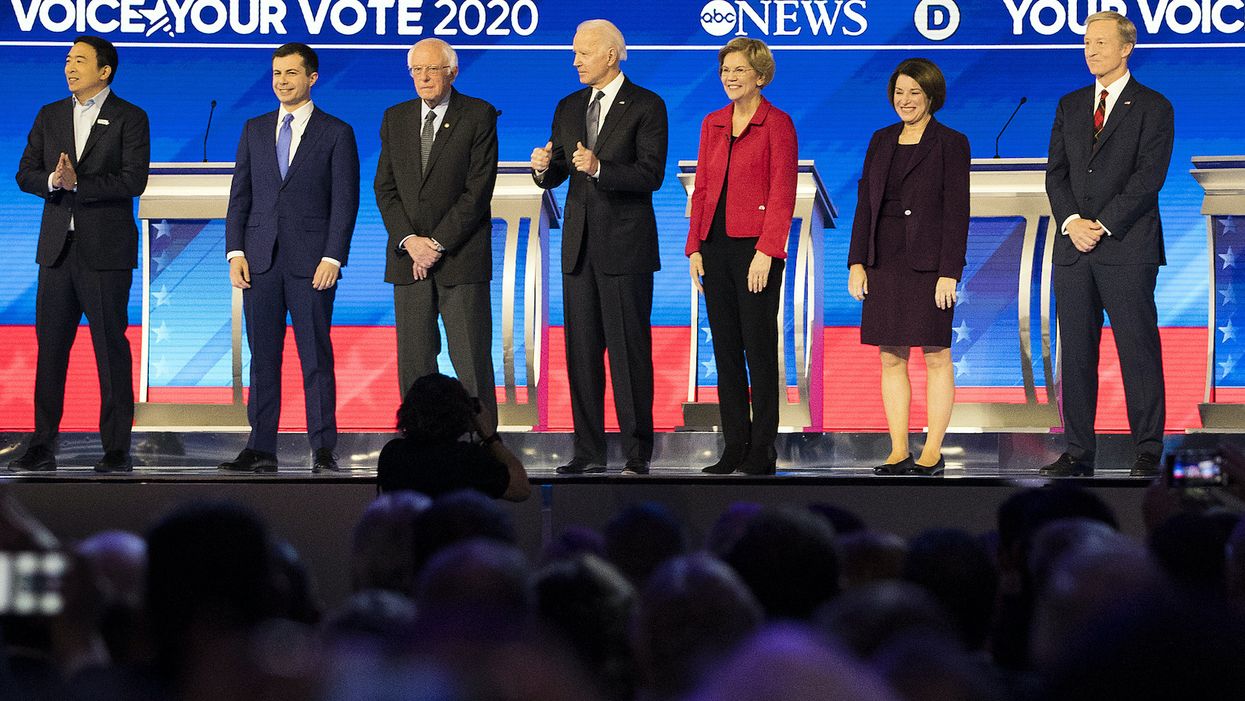 WaPo columnist complains that 2020 Democrats are ‘doing Trump’s job for him’