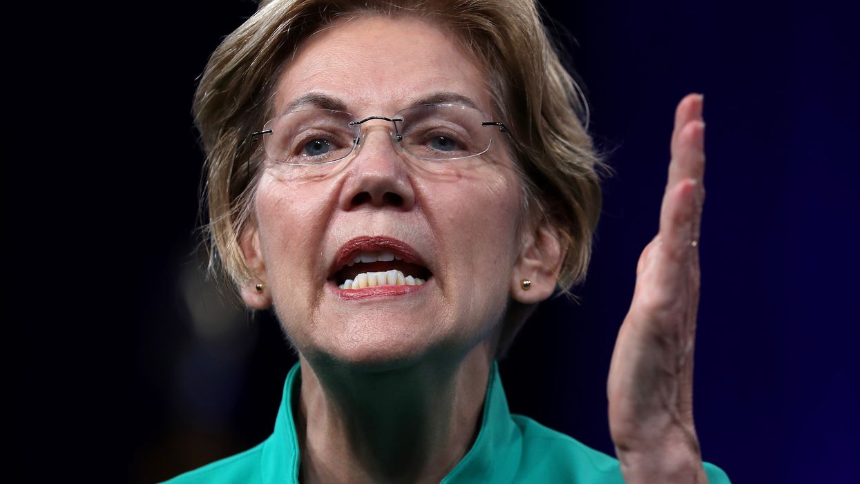 Liz Warren said she would disavow all super PAC money — but she's singing a different tune now