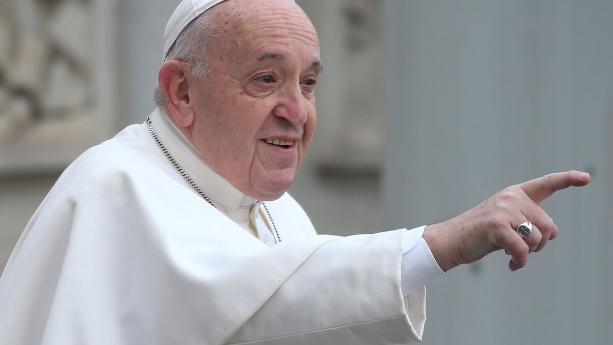 Pope Francis: For Lent, please stop insulting people on social media