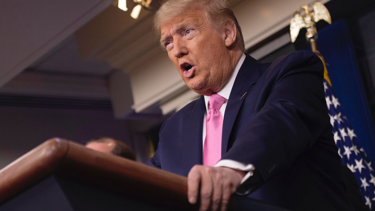 Trump says Democrats 'making fools of themselves' to blame for stock market crash during briefing on coronavirus