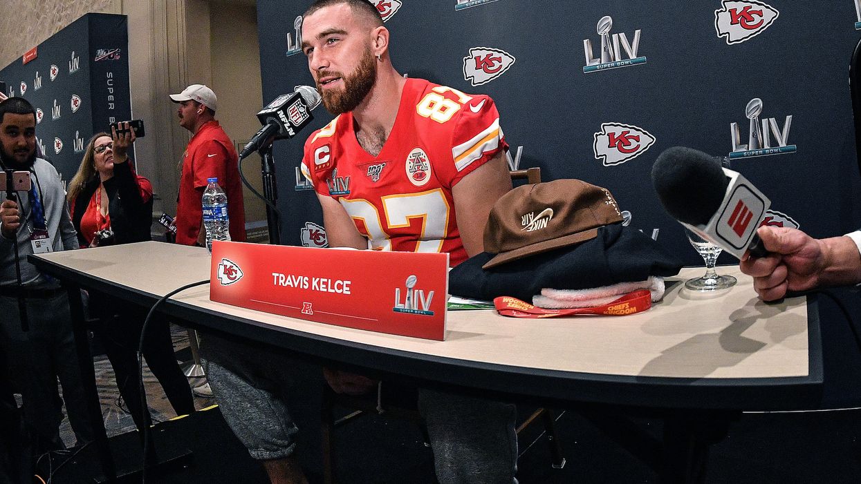 Chiefs' Travis Kelce joined in kneeling protest, but he's facing backlash over his comments about visiting the White House