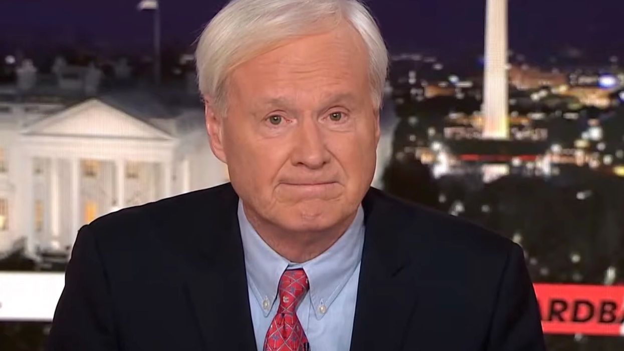 MSNBC host Chris Matthews opens show by announcing his retirement, and apologizes
