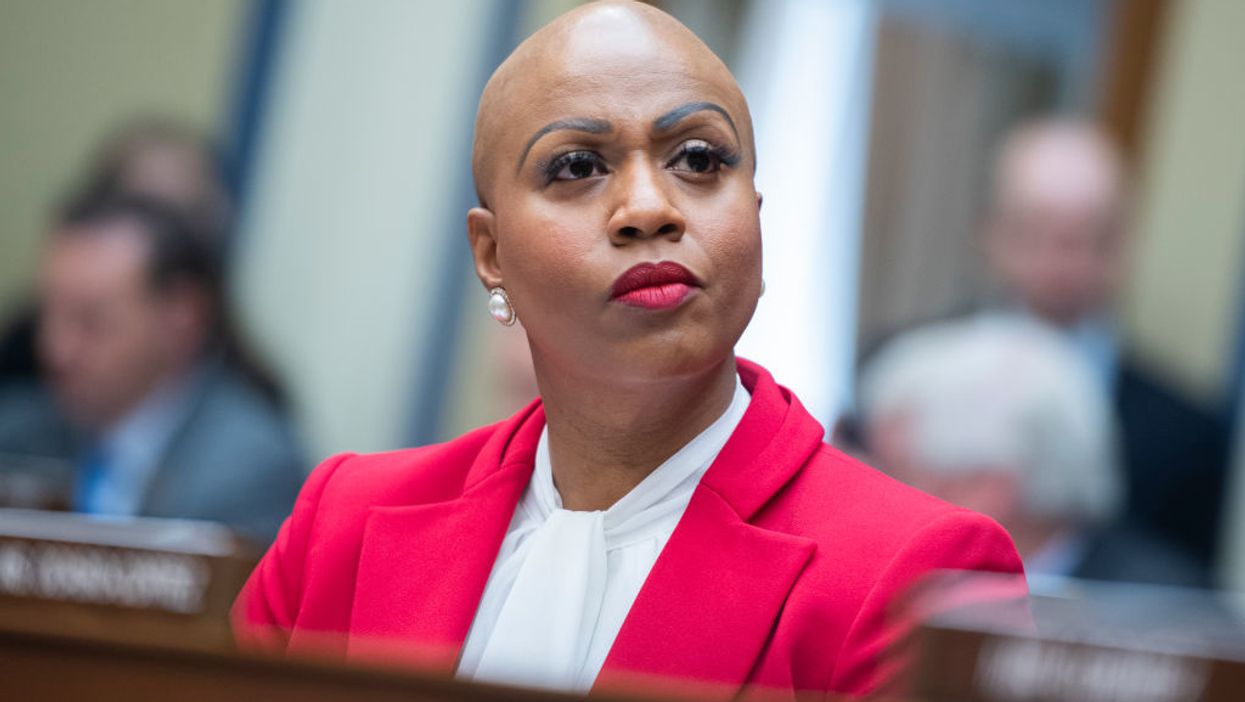 Dem Rep. Ayanna Pressley advocates for 'compassionate release' of prisoners over coronavirus