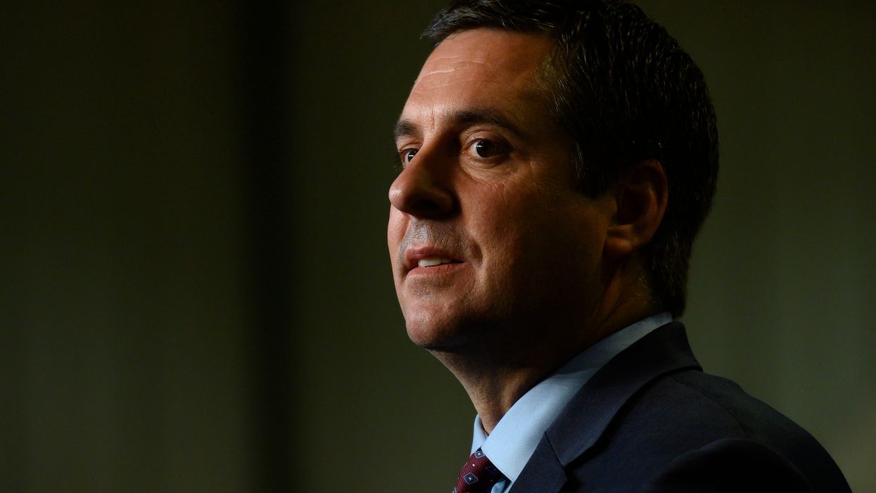 Devin Nunes blatantly contradicts health experts by encouraging people to 'go to your local pub' in the midst of coronavirus outbreak