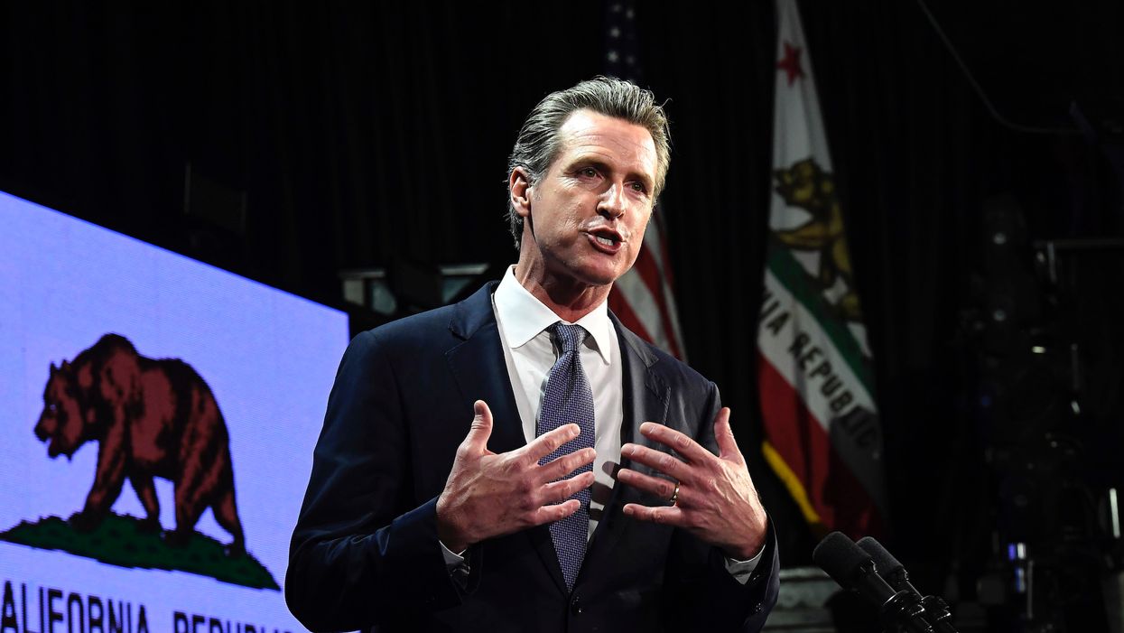 Gov. Newsom orders unprecedented 'stay at home' order for 40 million residents in California
