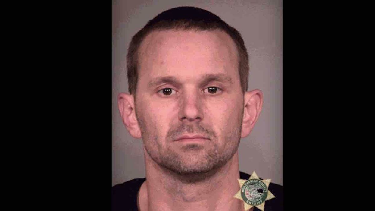 Home burglary suspect late to meeting with undercover cops to sell stolen items — allegedly because he was busy stealing from another home