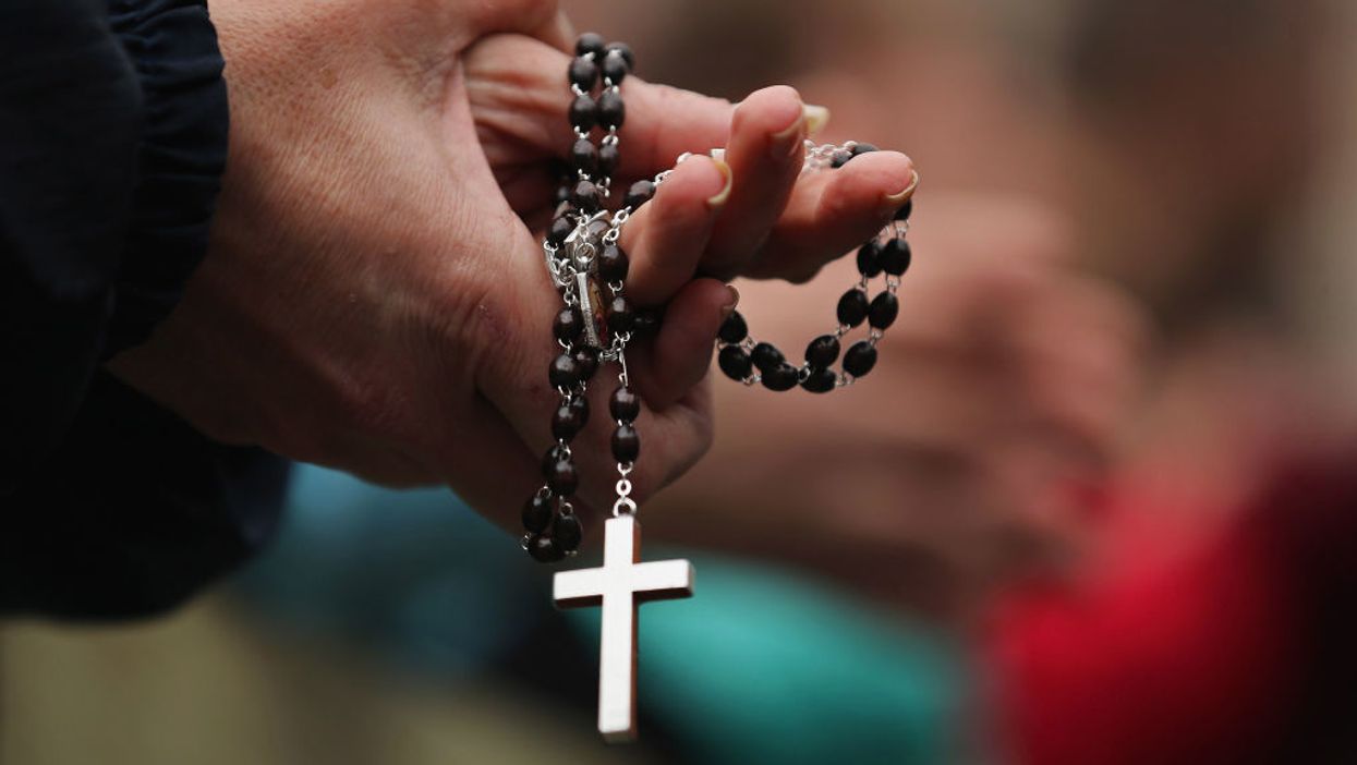 Catholic priest critically suffering from coronavirus makes ultimate sacrifice for younger patient