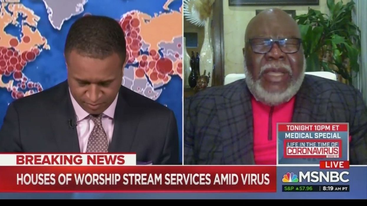 'I’ve never actually done this on the air': MSNBC host asks Bishop T.D. Jakes to pray on live TV