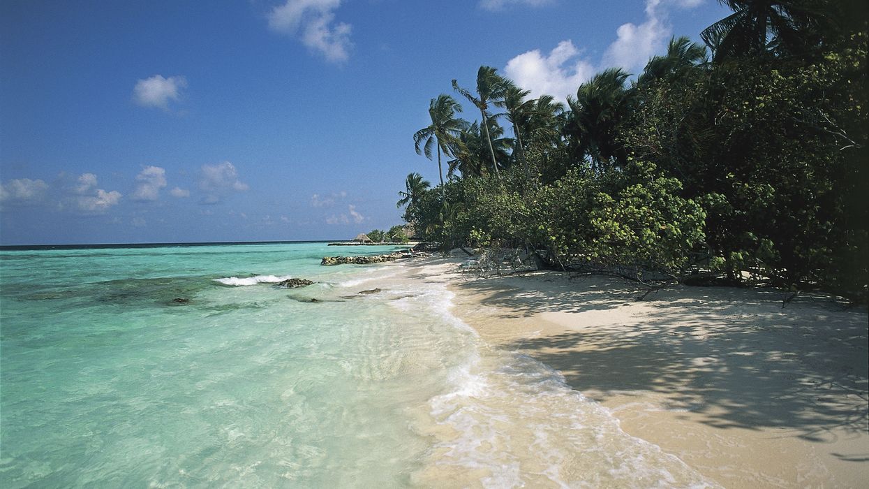 Newlyweds on honeymoon stuck on permanent vacation in Maldives because of COVID-19 — and their bank account is dwindling as the days go by